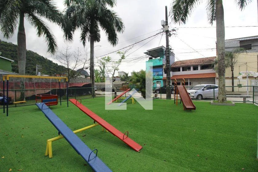 Casa para aluguel com 4 quartos e 240 m² — photo 8
