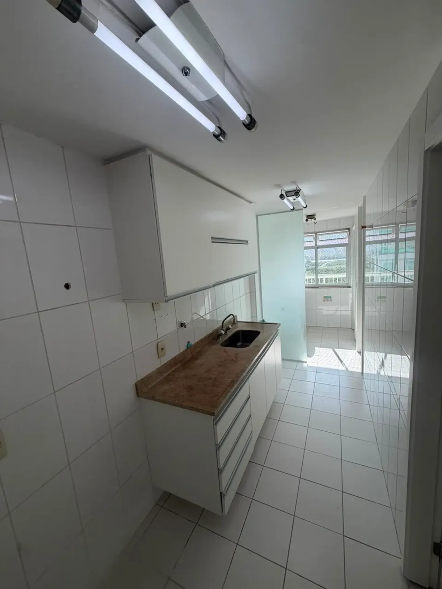 112 m² apartment on the 12th floor with an enclosed balcony — photo 21
