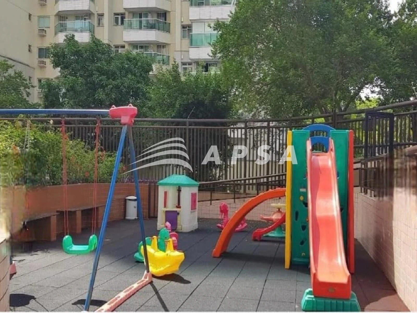 Apartamento de 1 quarto em condomínio com piscina — photo 16