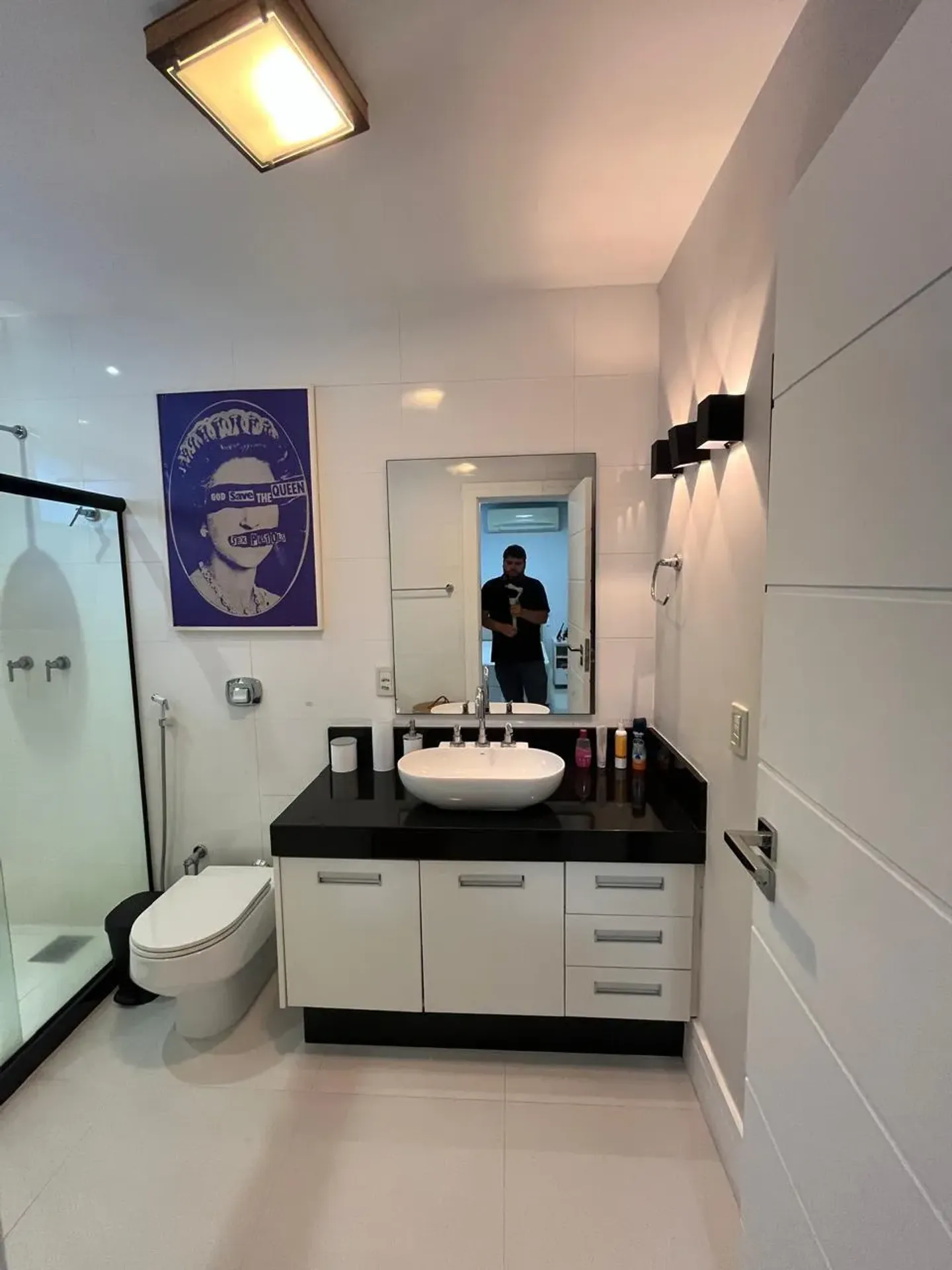 Furnished house with 5 bedrooms and open-plan kitchen — photo 26