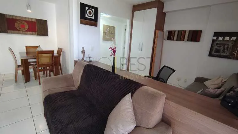 Furnished 2-bedroom apartment with integrated open-plan kitchen — photo 7