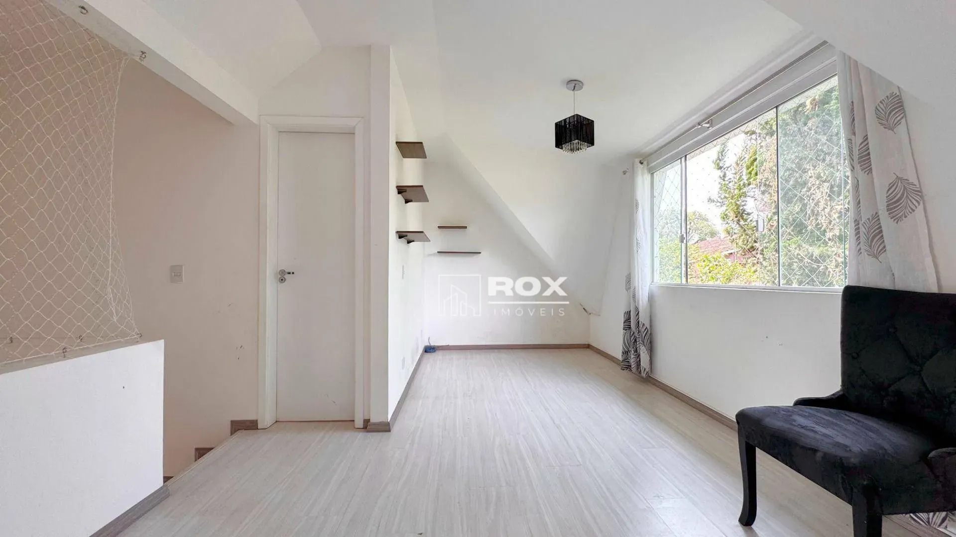 3-bedroom house with a garden in Curitiba — photo 16