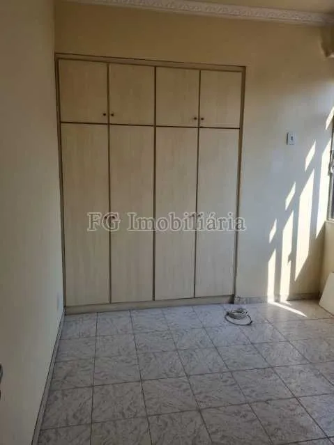 One-bedroom apartment with a mountain view — photo 3