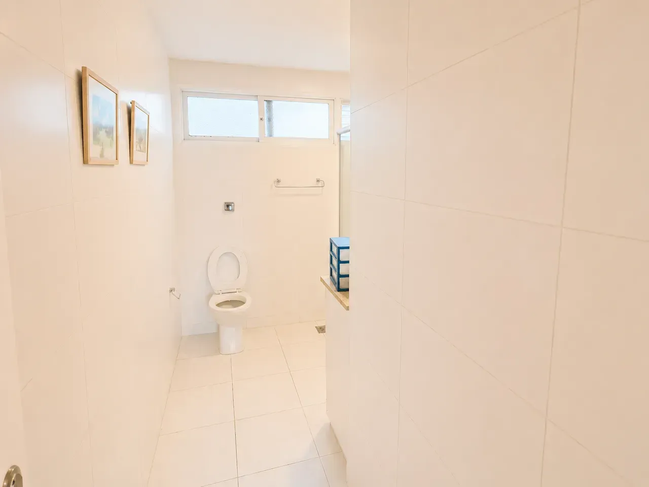 Unfurnished 150 m² apartment with 3 bedrooms and 4 bathrooms — photo 7