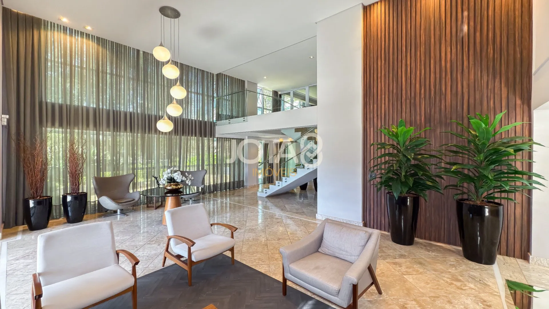 Apartamento de 3 dormitorios, 136 m² y 2 plazas — photo 29