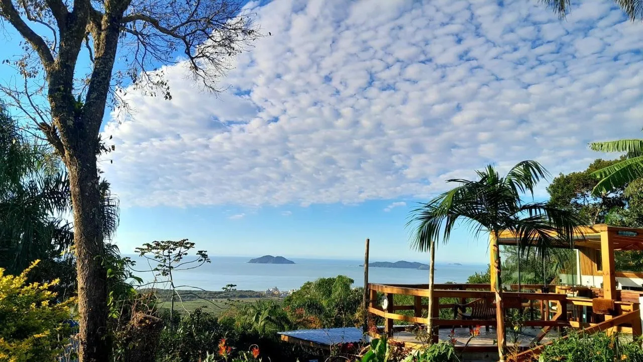 Furnished house, 135 m², with a water view — photo 14
