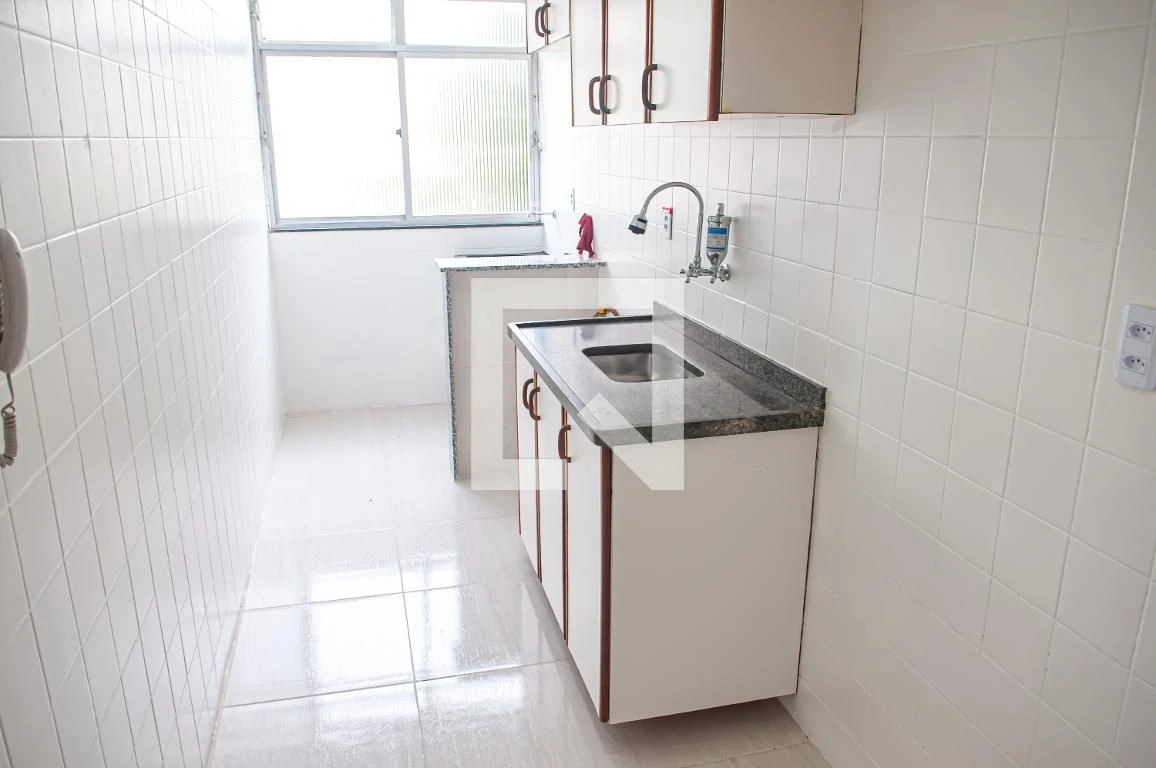 2-bedroom apartment with no parking and private BBQ — photo 13