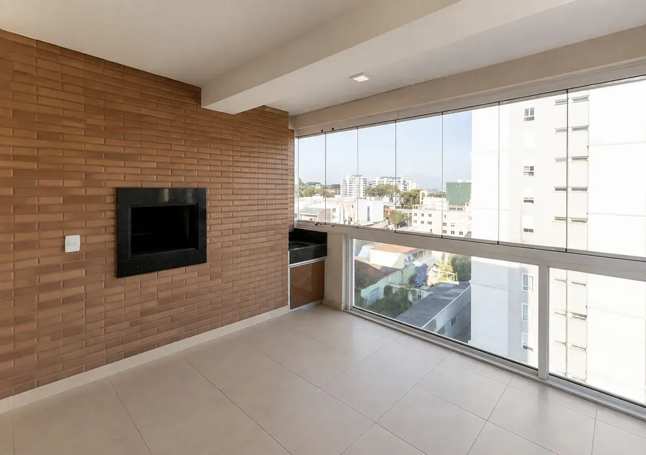Unfurnished 3-bedroom apartment with 2 bathrooms — photo 5