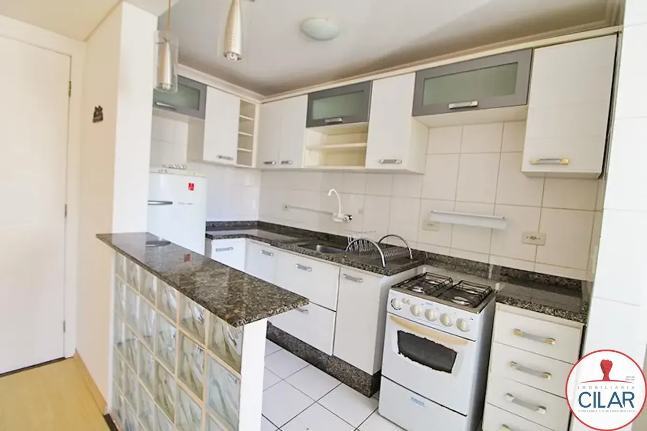 Furnished 2-bedroom apartment with 72 m² — photo 2