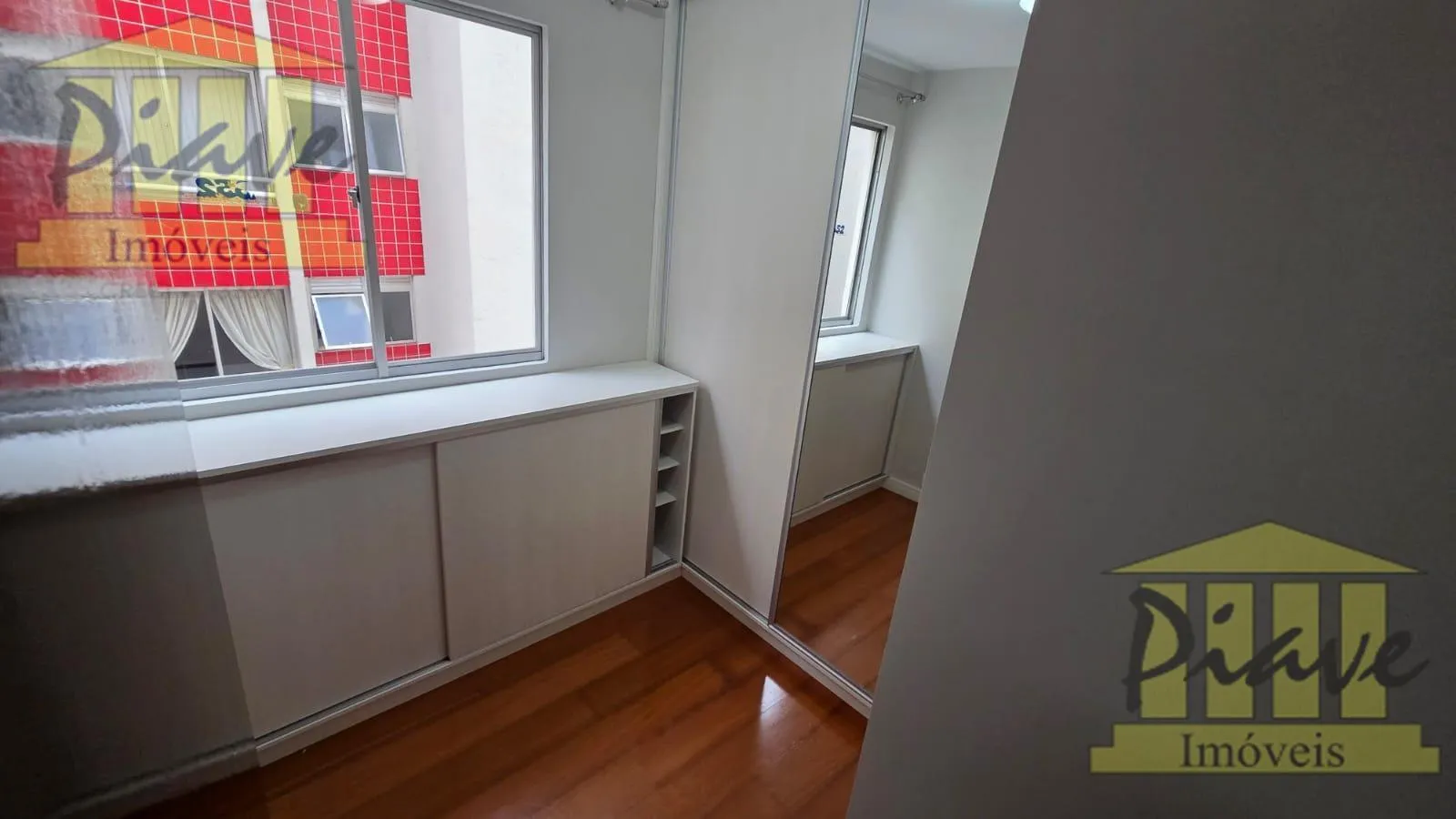 Home office in a 3-bedroom apartment, 74 m² — photo 8
