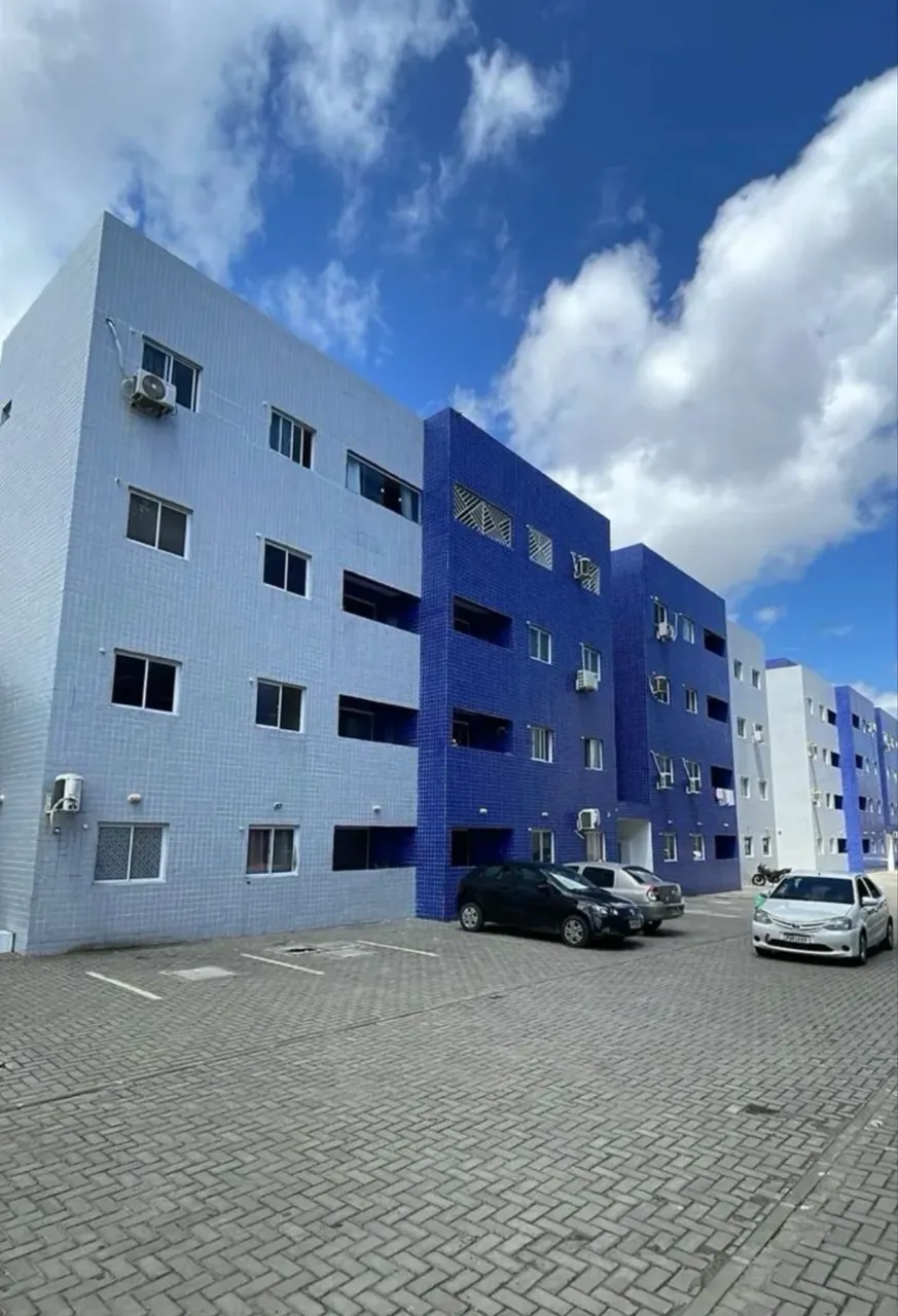 Unfurnished apartment with 2 bedrooms and 2 bathrooms — photo 2