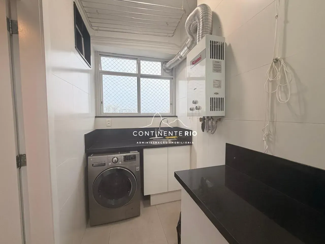 Furnished 3-bedroom apartment with 2 bathrooms — photo 14