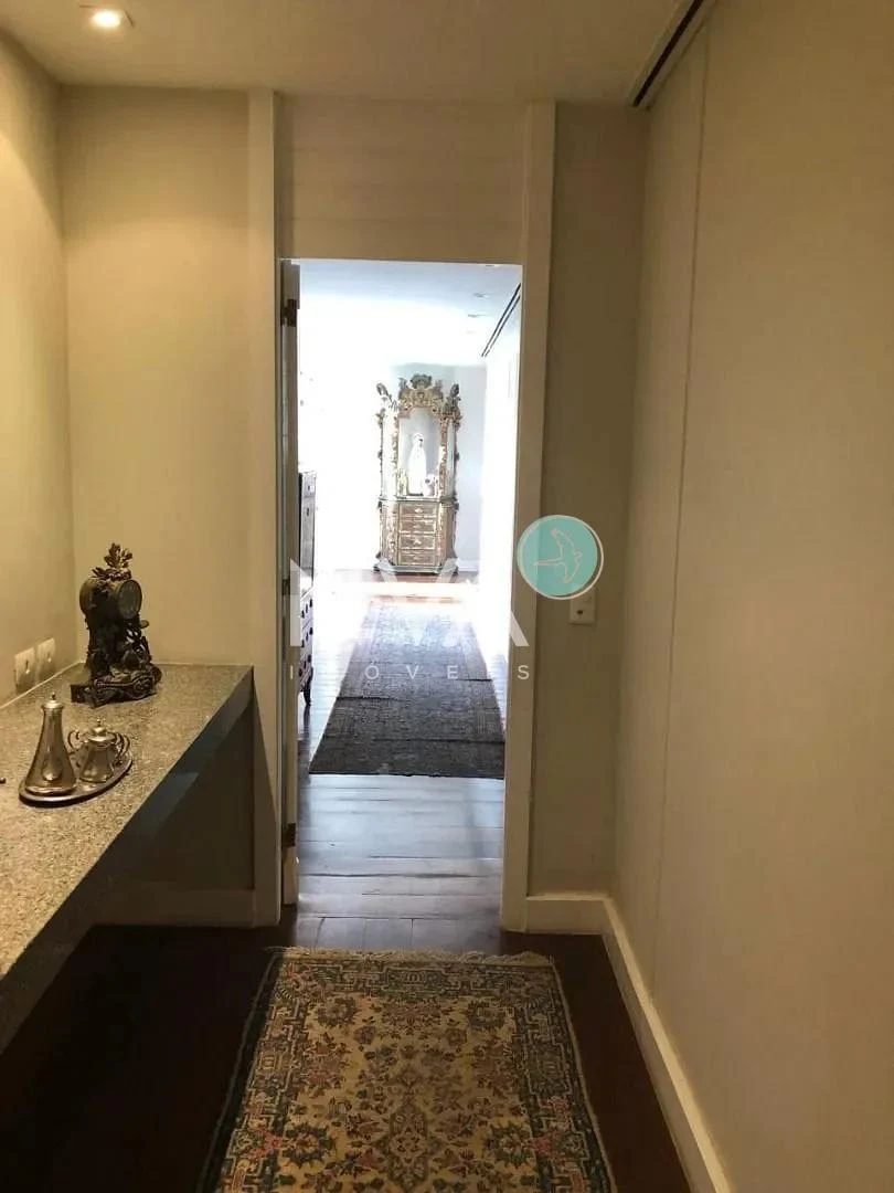Furnished 1290 m² house with 5 bedrooms and 4 parking — photo 6
