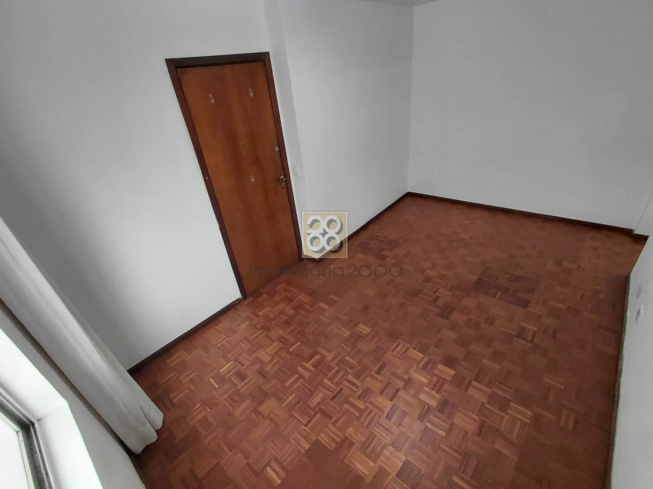1-bedroom apartment with 1 parking space and 75 m² — photo 6