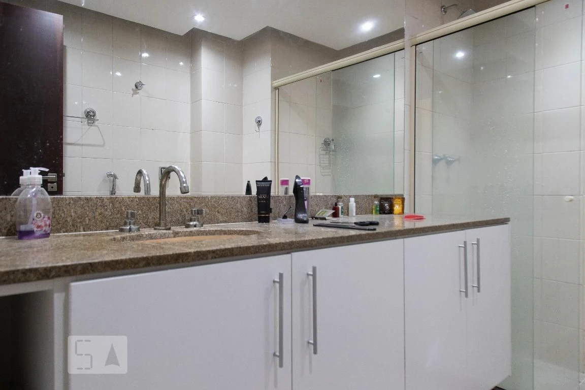 Apartamento mobiliado com 4 dormitórios e suíte — photo 31