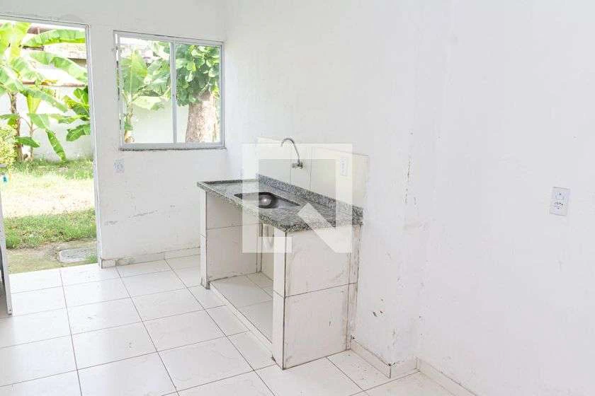 43 m² studio kitnet with an en-suite bathroom — photo 9