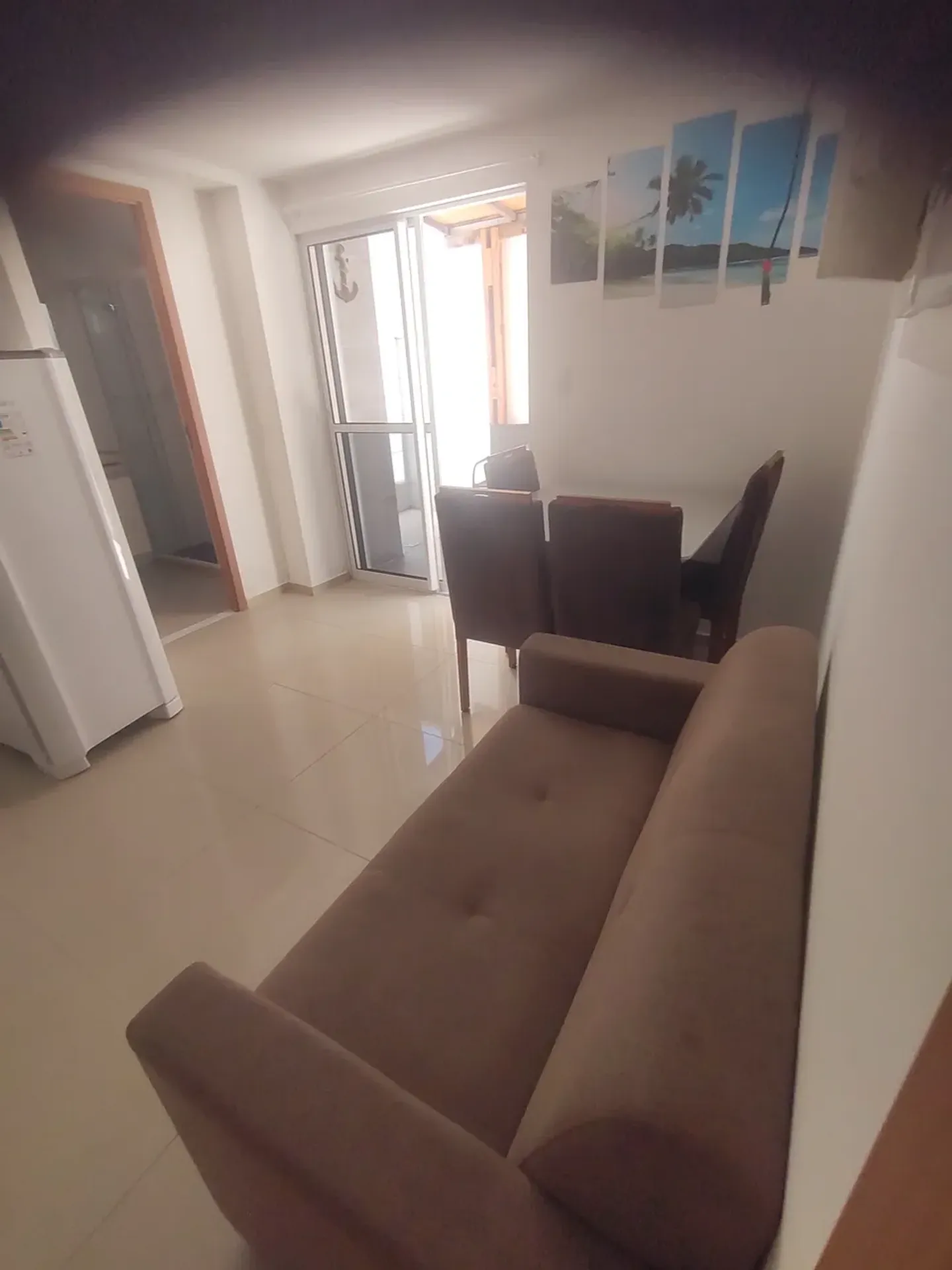 Apartamento amueblado de 30 m² con balcón y 1 dormitorio