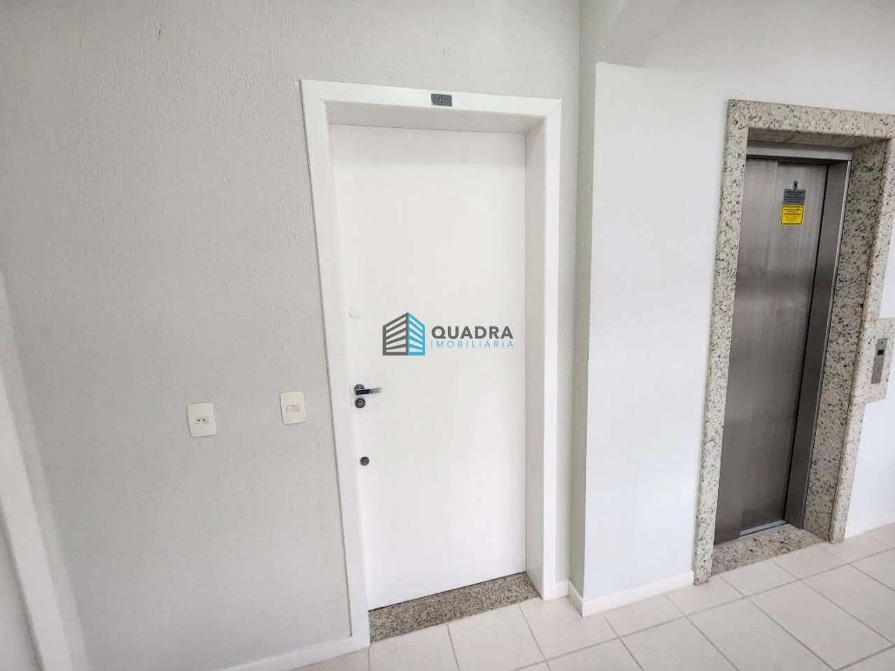 Apartamento de 1 quarto com espaço de home office — photo 22