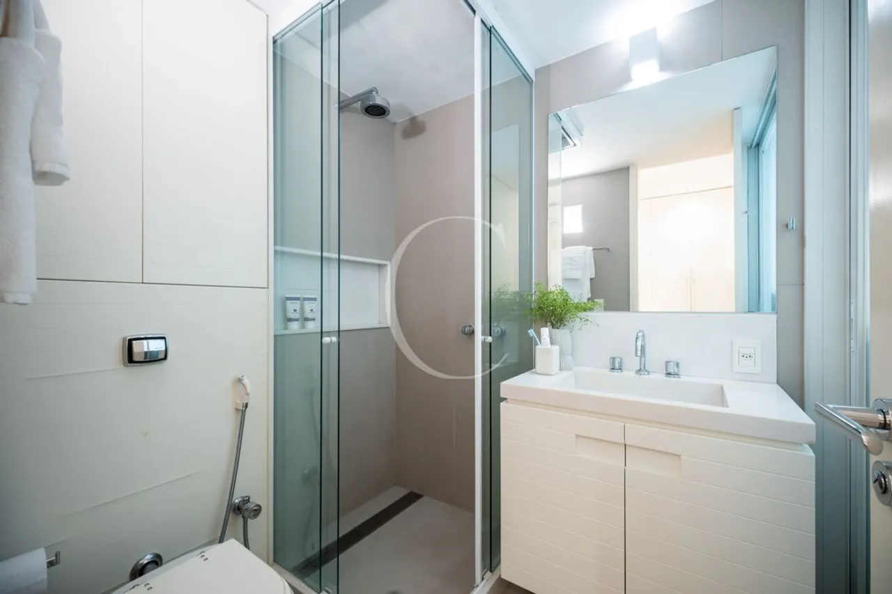 Apartamento com 3 quartos e cozinha fechada — photo 19
