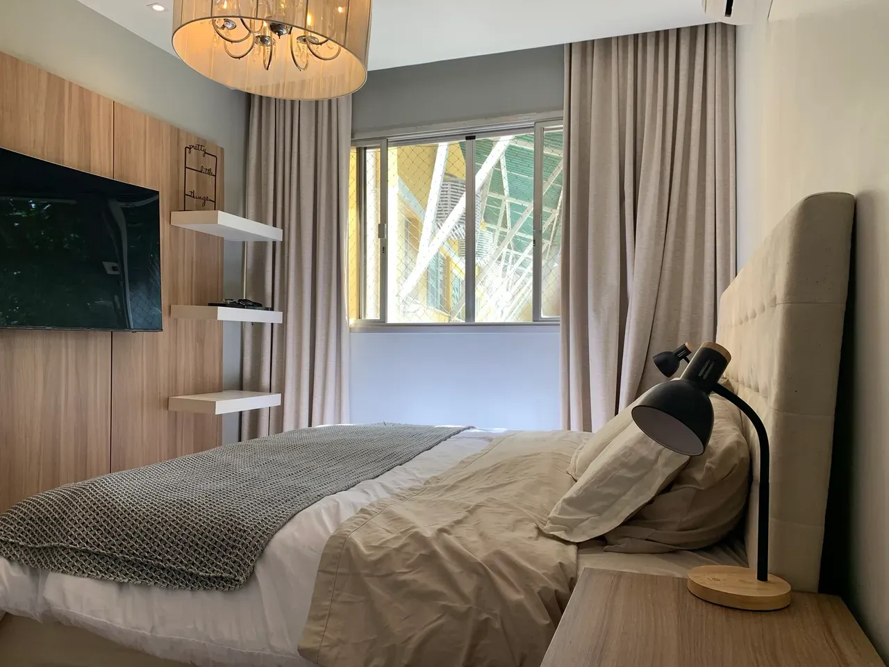 Furnished apartment with open-plan kitchen and 4 bedrooms — photo 35
