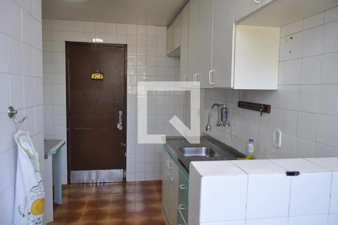 Rental apartment with 2 bedrooms and a private garden — photo 25