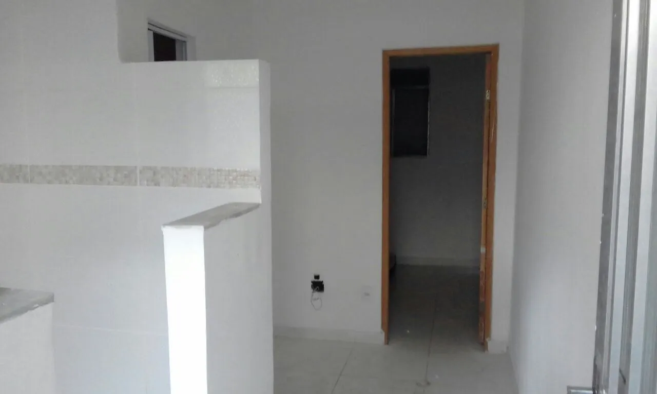 Kitnet sem mobília com 1 quarto e 1 banheiro — photo 2