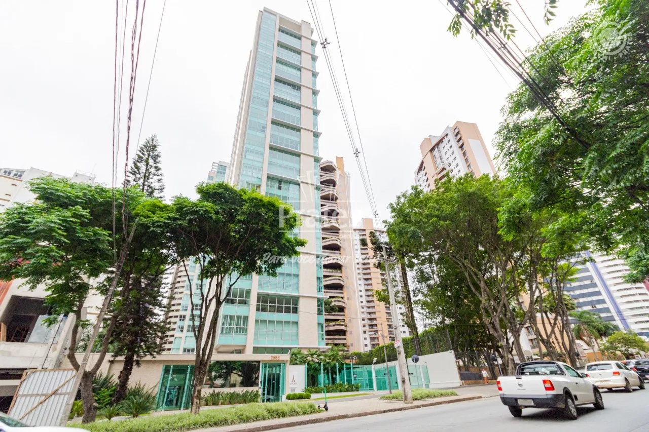 3 en-suite bedroom apartment with 3 parking spots 426 m² — photo 18