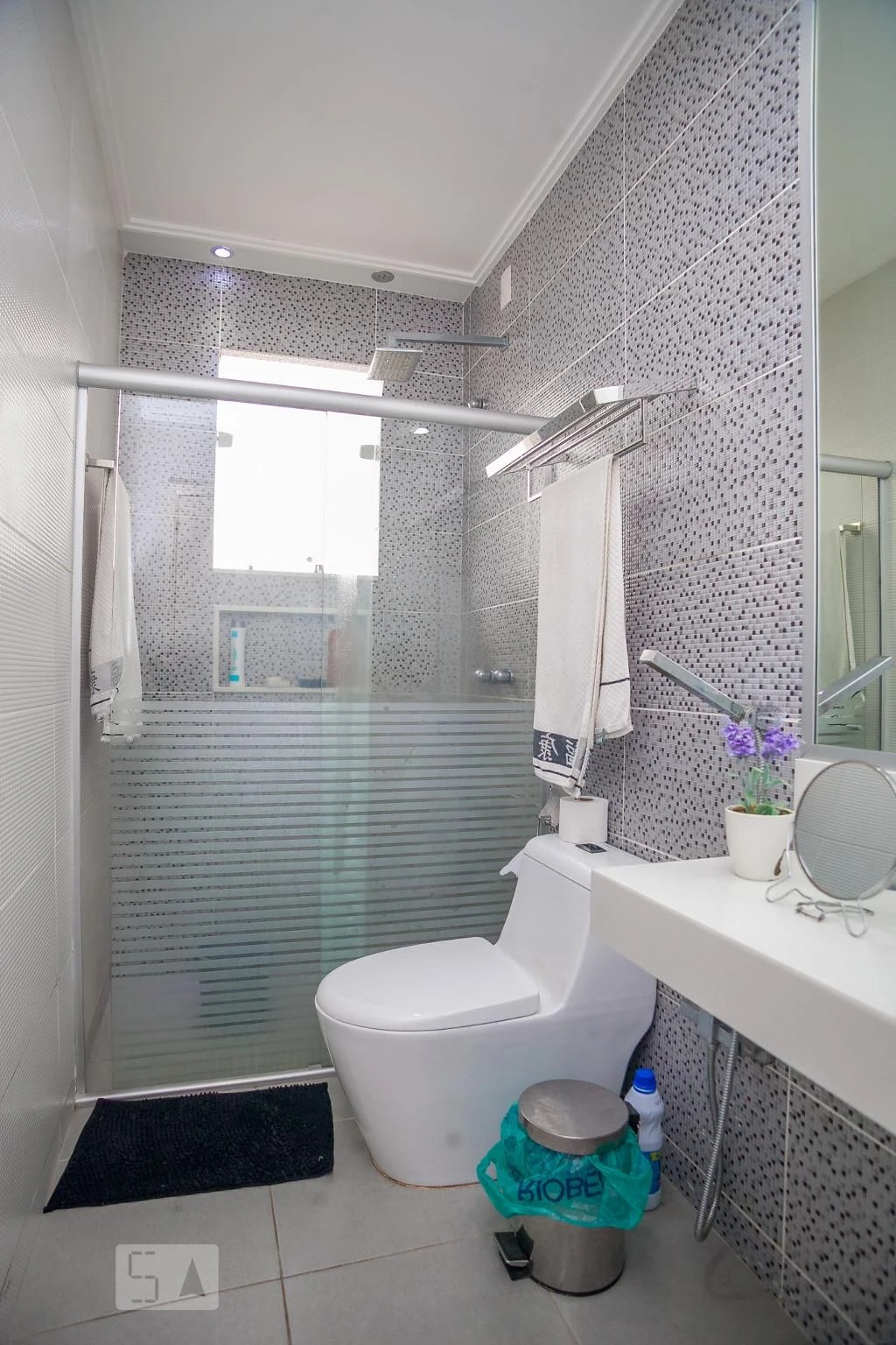 Власний басейн та 4 спальні: будинок 330 м² — photo 58