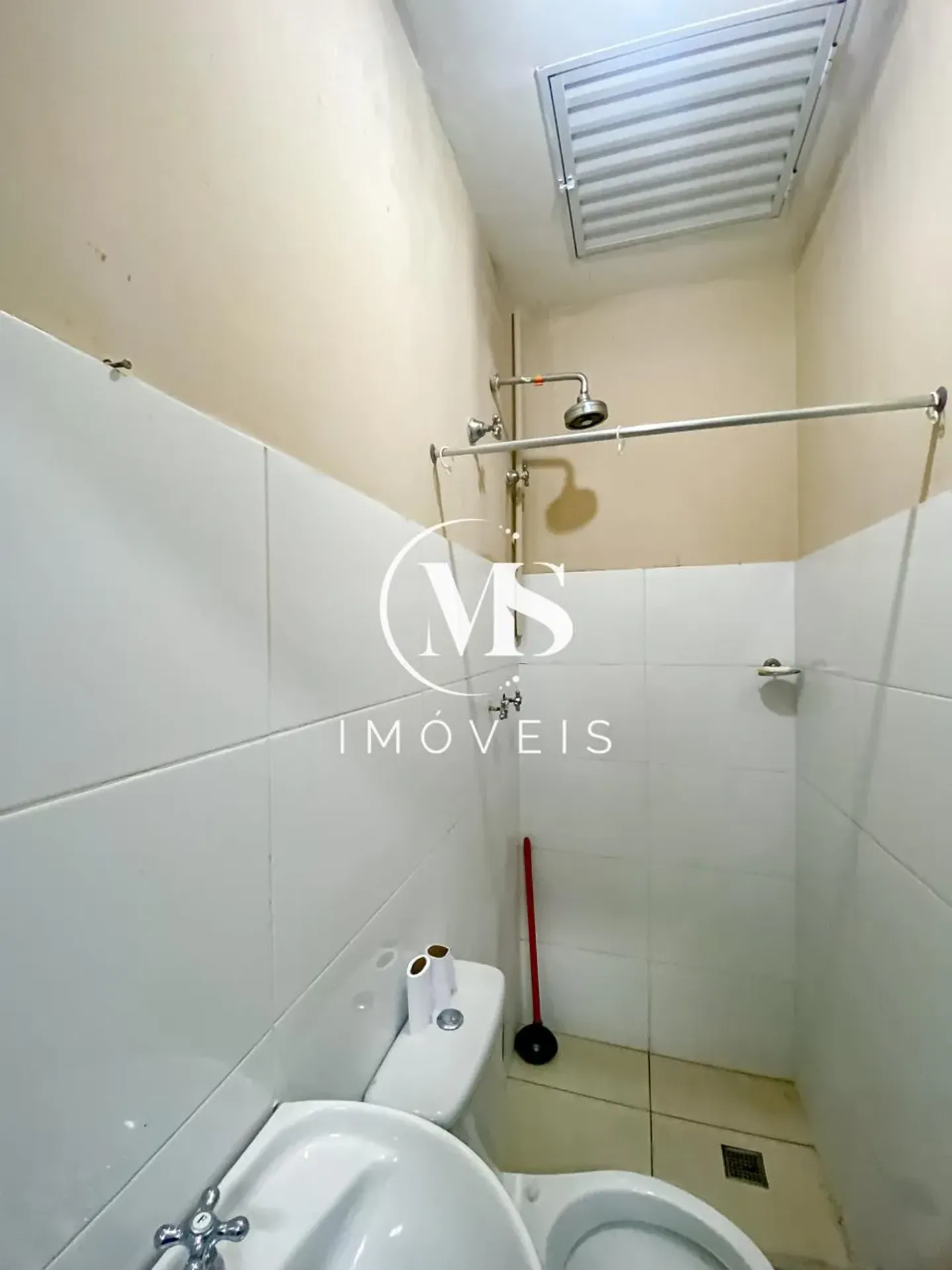 3-bedroom apartment with a water view in Rio de Janeiro — photo 31