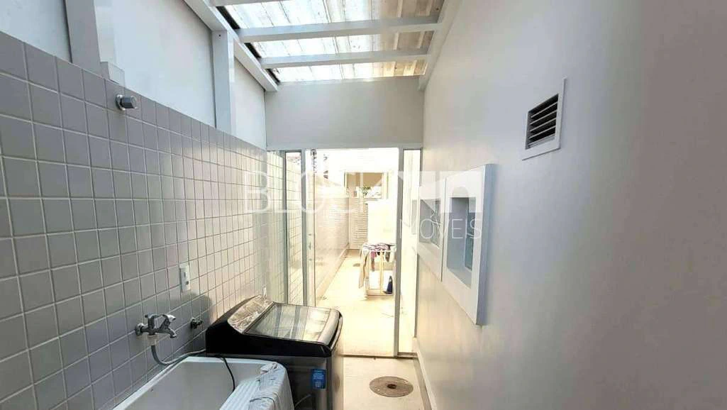 600 m² house with 4 bedrooms and 3 en-suite bathrooms — photo 7