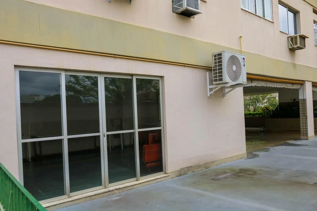 Apartamento para alugar com 2 quartos, 1 banheiro e vaga — photo 27