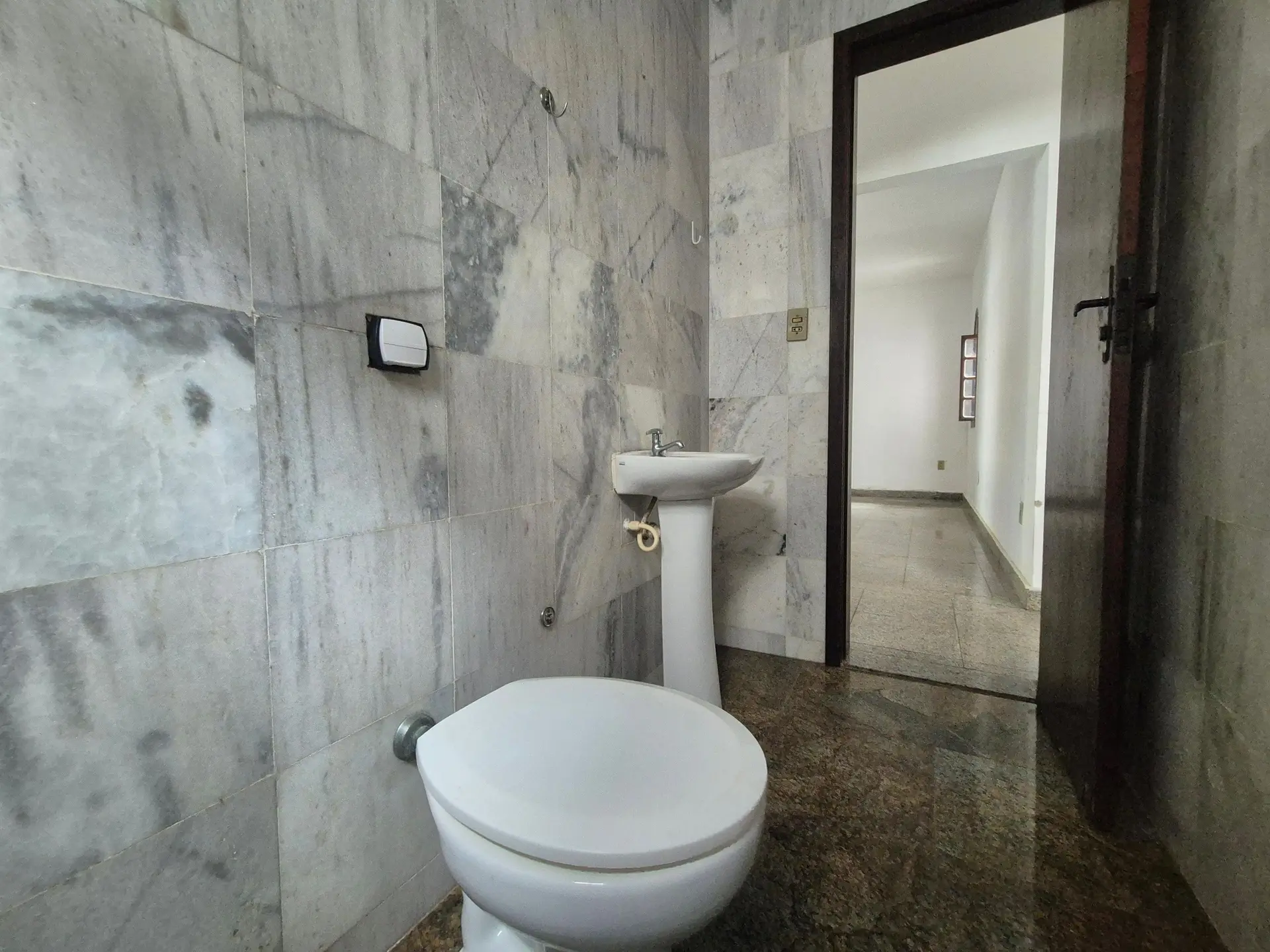 Дом 100 м² с рабочим местом и садом — photo 40