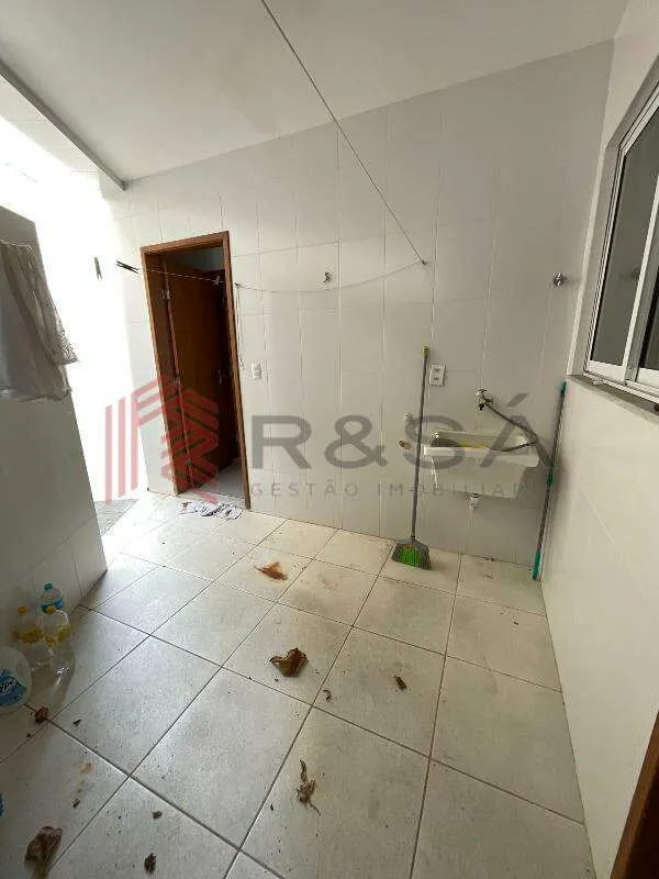 Rental house with 3 bedrooms and a separate kitchen — photo 37