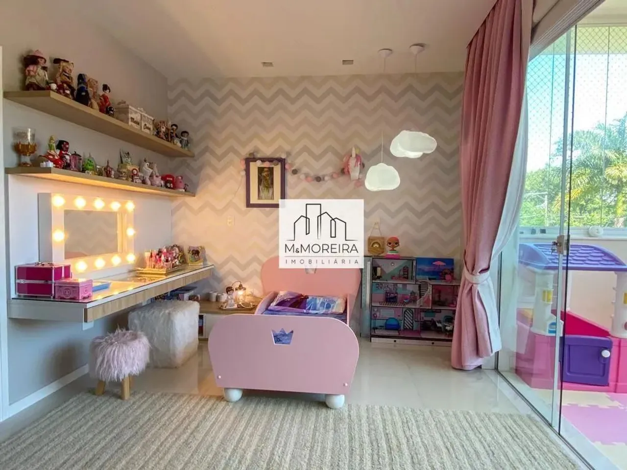 650 m² house with 5 bedrooms and 5 bathrooms — photo 4
