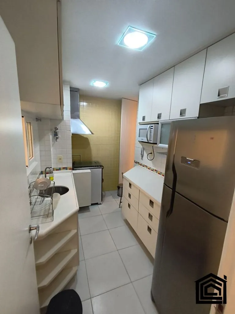 Furnished 77 m² apartment with 3 bedrooms and balcony — photo 2