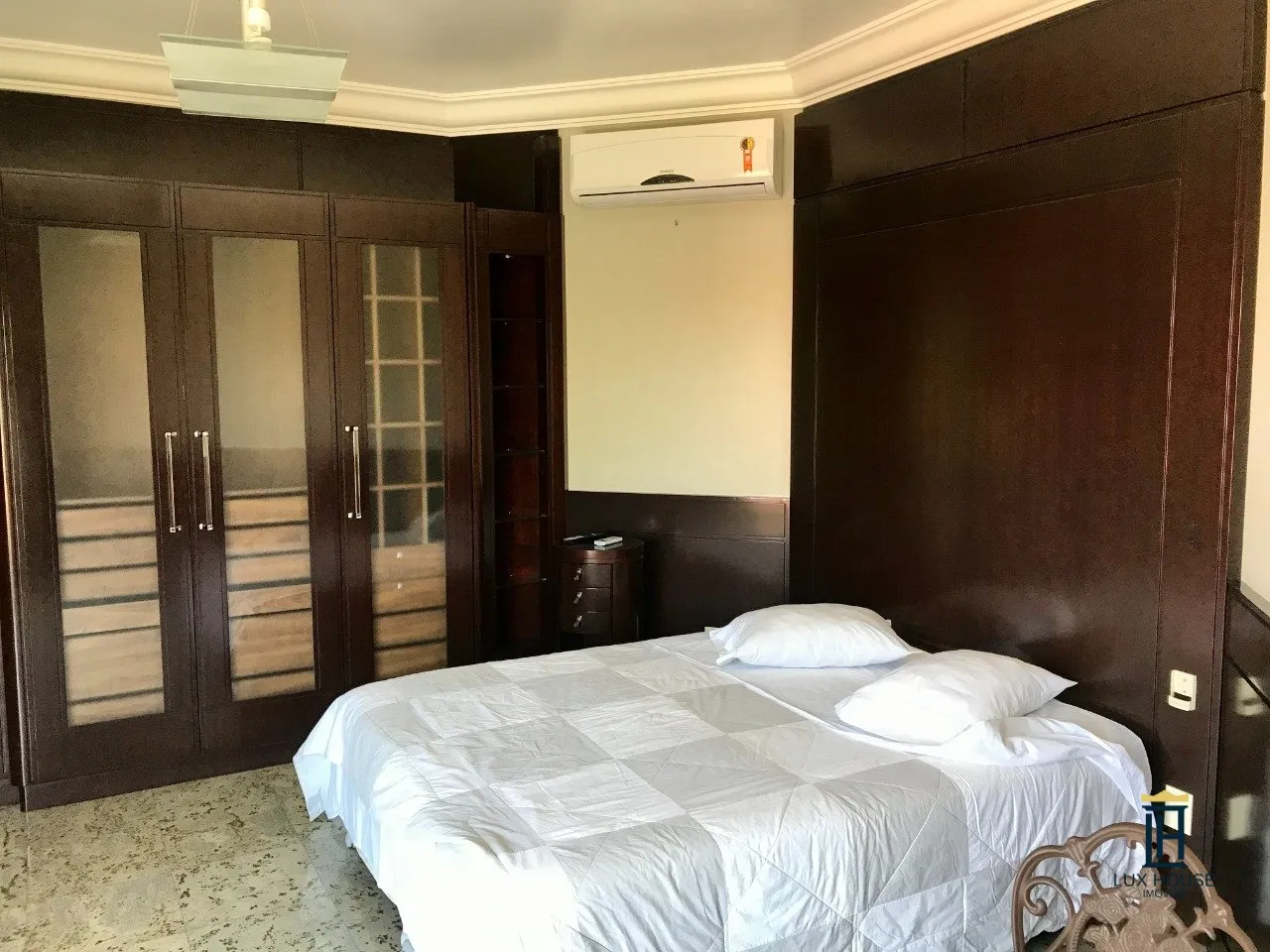 Casa com 6 dormitórios e 5 suítes com fogão a gás — photo 16