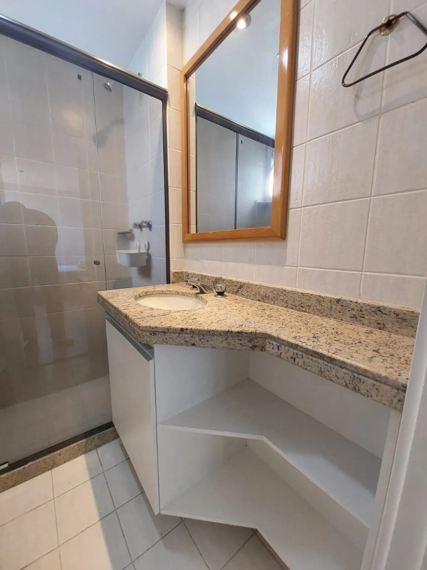 2-bedroom apartment with a washing machine — photo 9