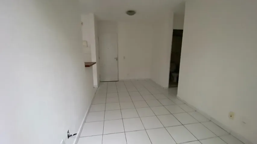 Apartamento de 2 quartos em condomínio com piscina — photo 6
