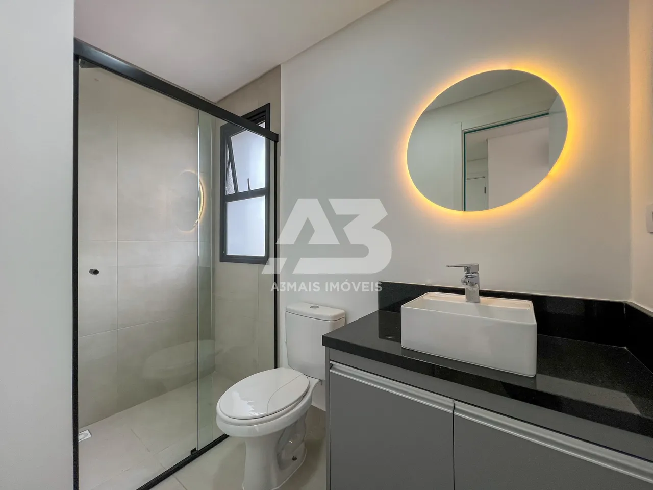 Studio, 26 m², with wood or laminate floors — photo 7