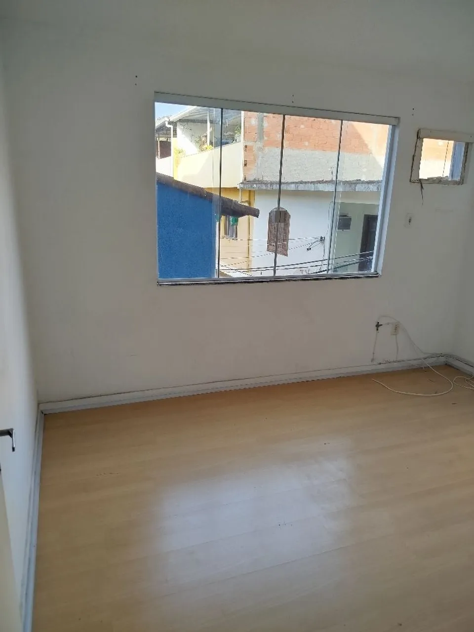 1-bedroom apartment with living room and kitchen, area 1050,00 — photo 3