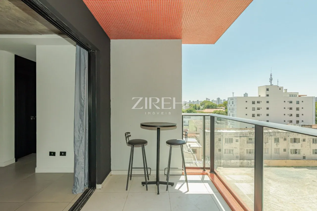 2-bedroom apartment with balcony and private barbecue