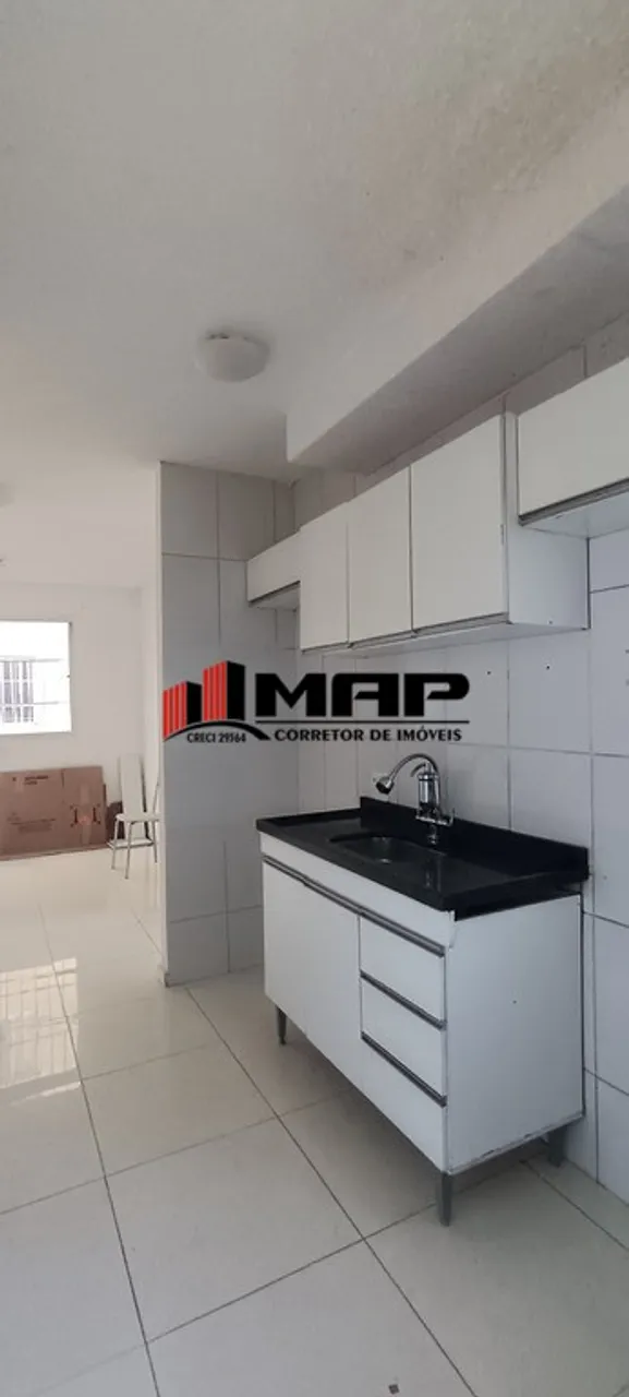 Apartamento térreo sem mobília com cozinha fechada a gás — photo 3