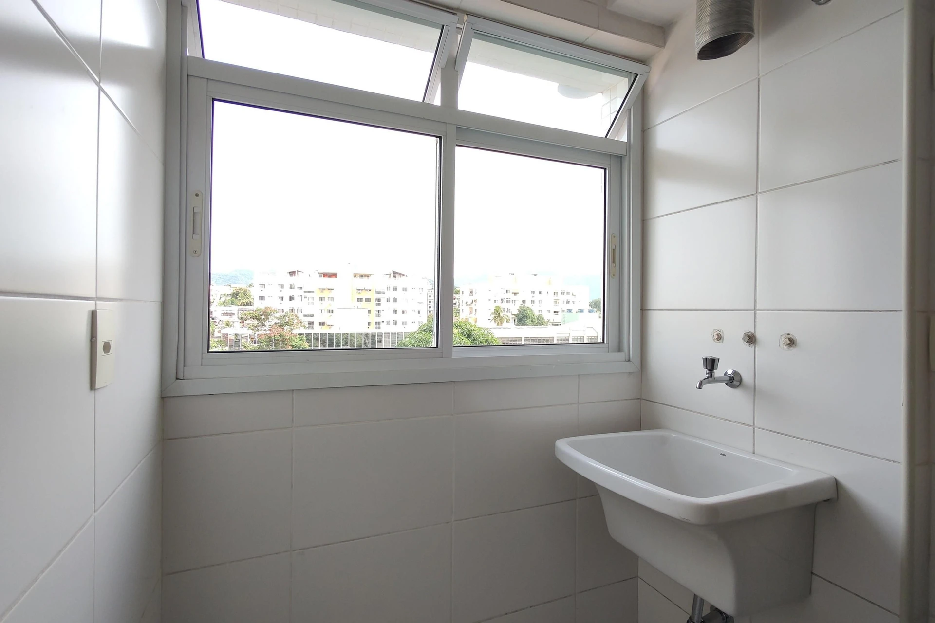 Apartamento com 2 quartos e varanda — photo 73