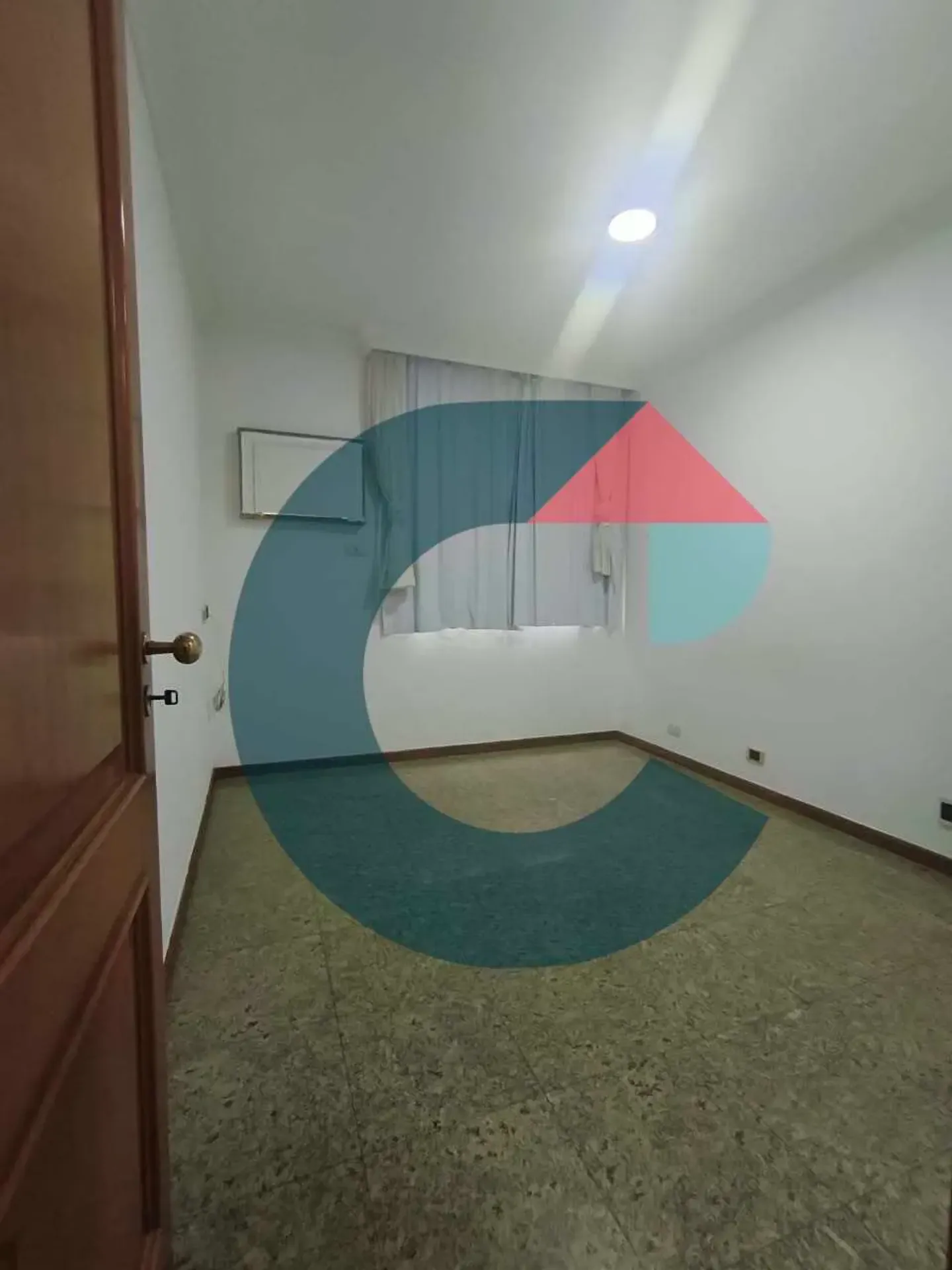 Departamento en piso 2 con bañera — photo 20