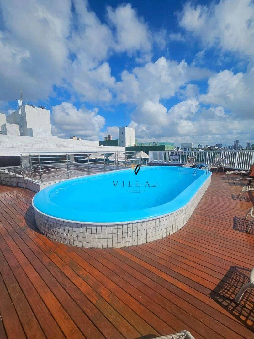 1-bedroom apartment with a balcony and a glass shower enclosure — photo 2