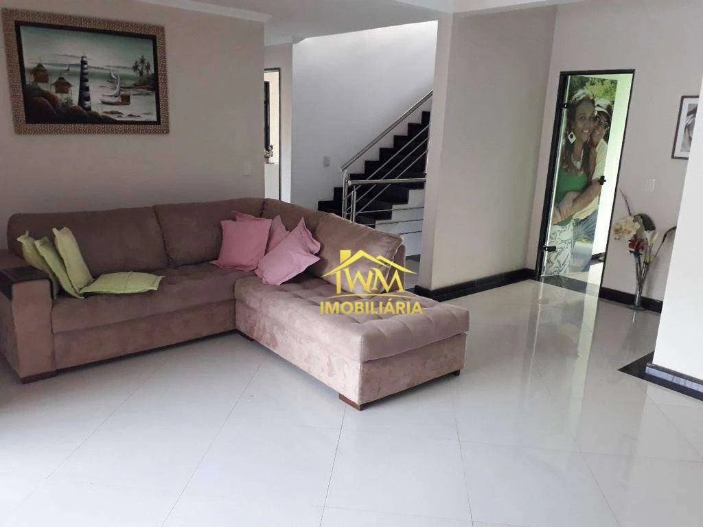 600 m² house with 3 en-suite bedrooms and private garden — photo 2