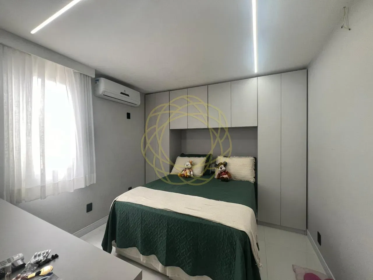 Duplex penthouse with 3 bedrooms and open-plan kitchen, 187 m² — photo 17