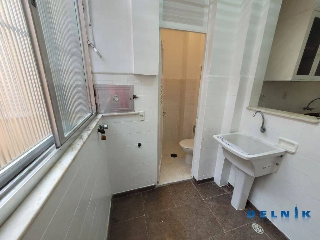 3-bedroom apartment for rent with a balcony — photo 31