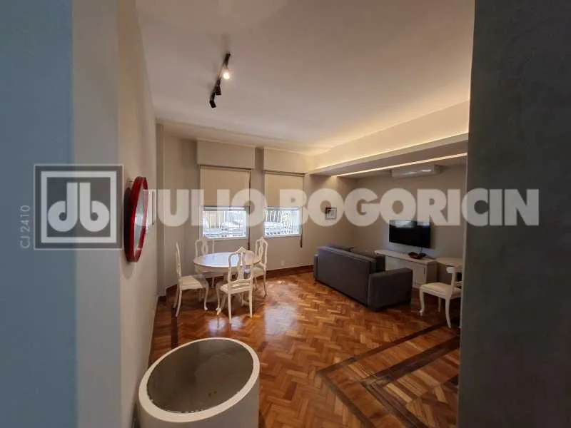 2-bedroom apartment with a washing machine in Rio de Janeiro — photo 6