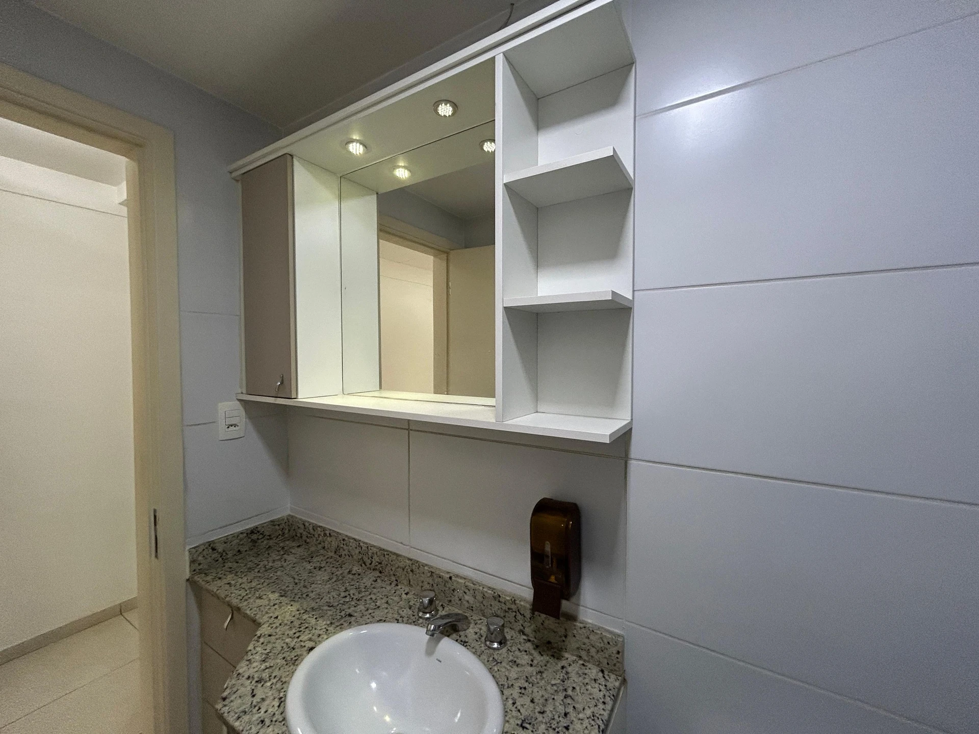 House, 96 m², with a grill on the balcony — photo 40